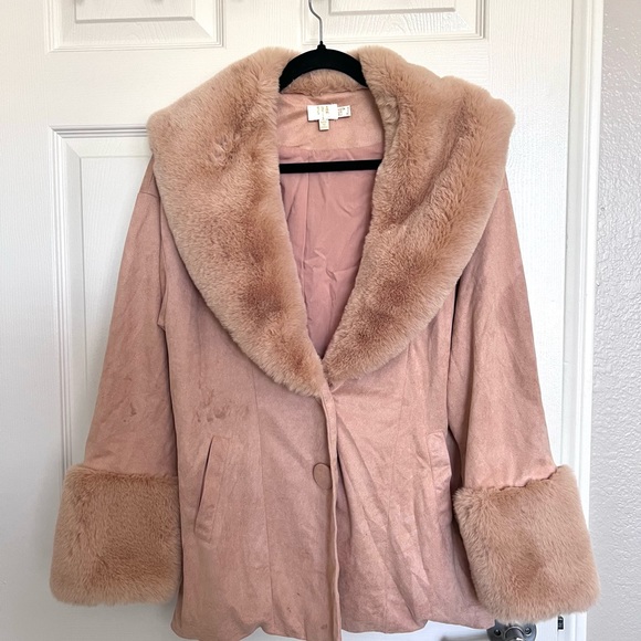 ⋆｡°✩ Princess Polly Fur Suede Coat ✮°｡ ⋆